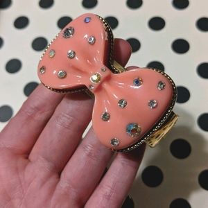 NWOT Betsey Johnson Dollhouse Bow Bracelet